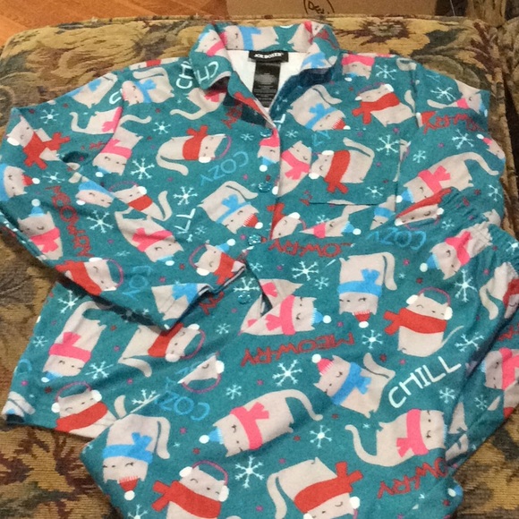 Joe Boxer Other - Joe Boxer winter pajama set. NWOT